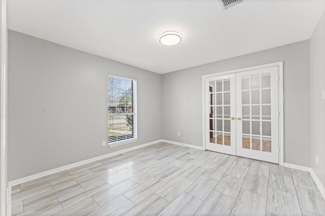 2215 Winecup, League City, TX 77573