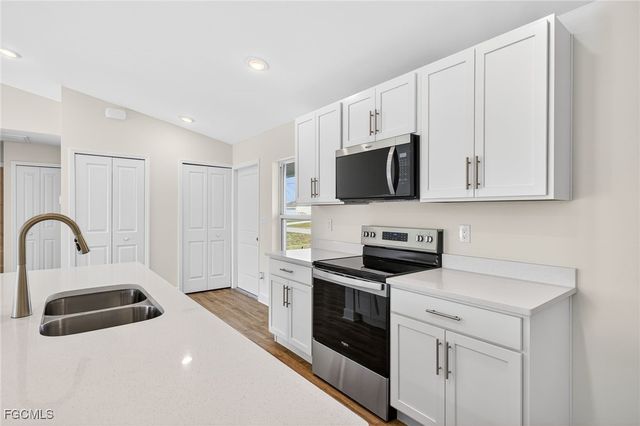 1124 NW 19th AVE, Cape Coral, FL 33993