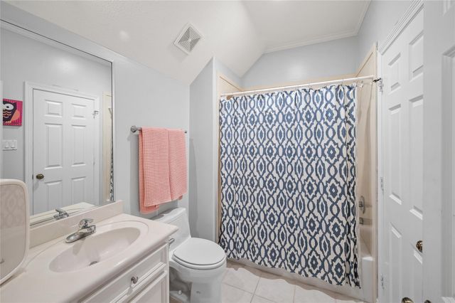 13622 Ashley Run, Houston, TX 77077