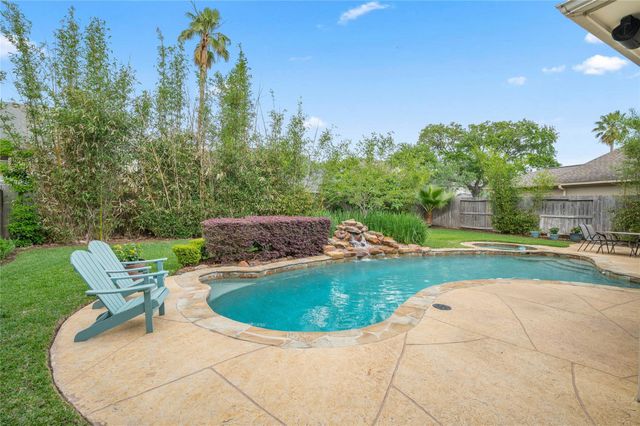 13622 Ashley Run, Houston, TX 77077