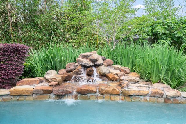 13622 Ashley Run, Houston, TX 77077