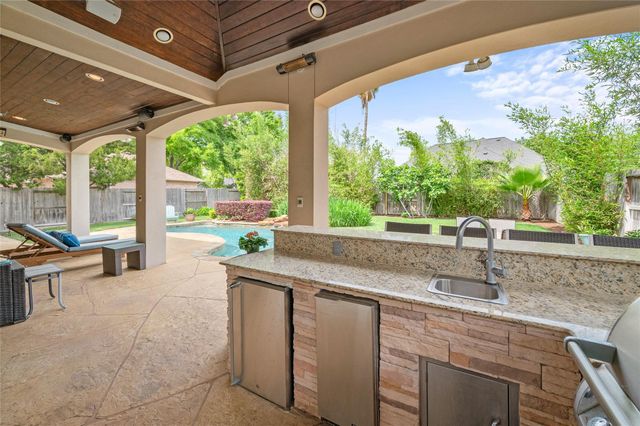 13622 Ashley Run, Houston, TX 77077