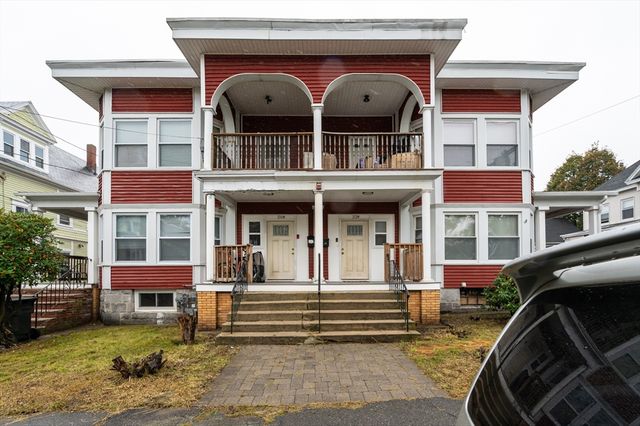 18 Edson St, Lowell, MA 01851