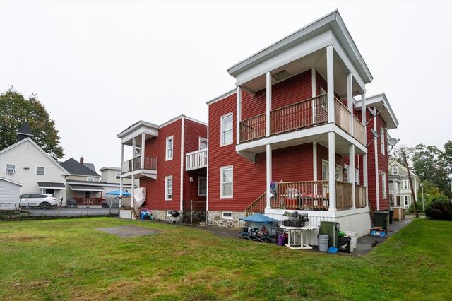 18 Edson St, Lowell, MA 01851