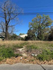 912 N 32nd St, Baton Rouge, LA 70802