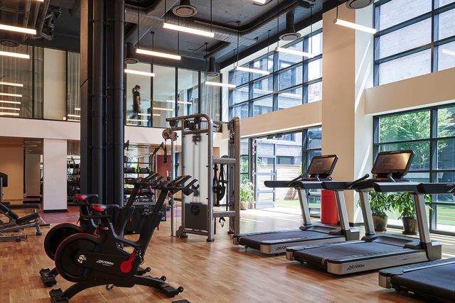 547 W 47th St Unit 409, New York City, NY 10036