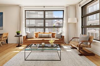 547 W 47th St Unit 409, New York City, NY 10036