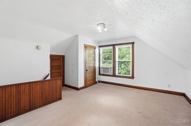 4315 Sullivan Avenue, St Bernard, OH 45217