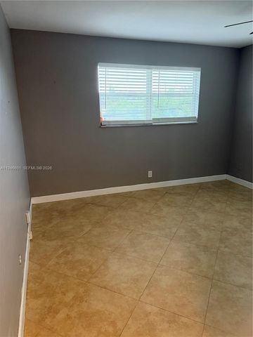 3212 NE 10th St 6, Pompano Beach, FL 33062