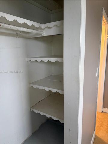 3212 NE 10th St 6, Pompano Beach, FL 33062