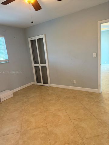 3212 NE 10th St 6, Pompano Beach, FL 33062