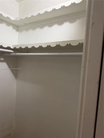 3212 NE 10th St 6, Pompano Beach, FL 33062