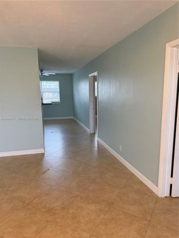 3212 NE 10th St 6, Pompano Beach, FL 33062