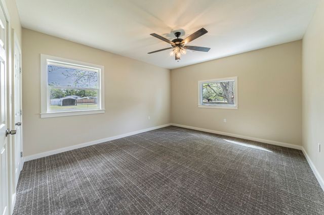 275 Belknap Circle, Newcastle, TX 76372