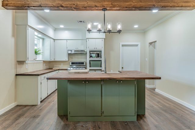 275 Belknap Circle, Newcastle, TX 76372