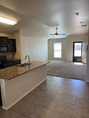 7432 104th Street, Lubbock, TX 79424