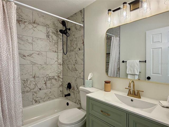 1010 BRIELLE AVENUE, Oviedo, FL 32765