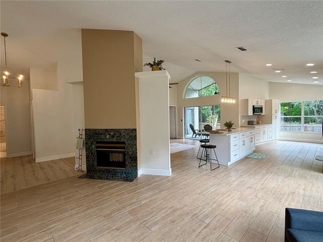 1010 BRIELLE AVENUE, Oviedo, FL 32765