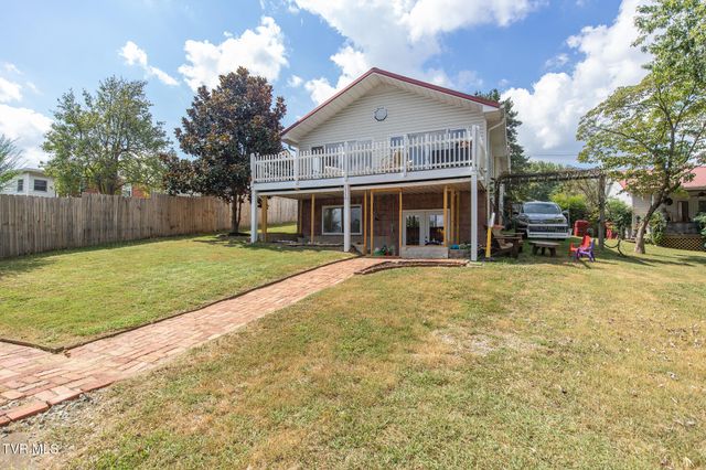 107 Peachtree Street, Johnson City, TN 37604