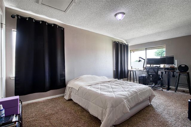 2422 Doverglen Drive, Missouri City, TX 77489