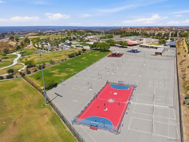 5212 Beachfront Cove 29, San Diego, CA 92154
