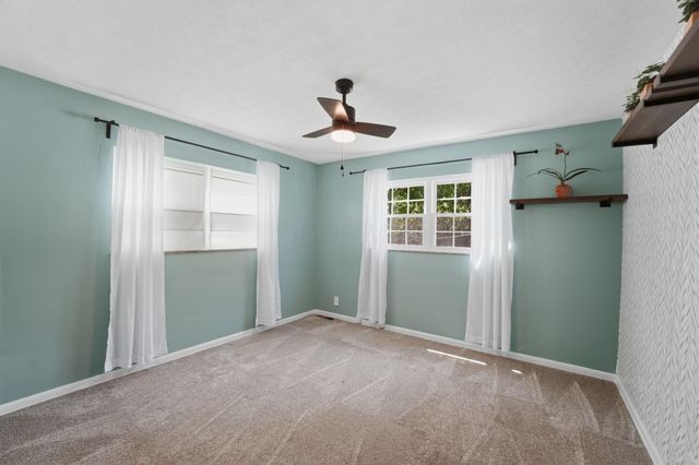2257 Fishinger Road, Columbus, OH 43221