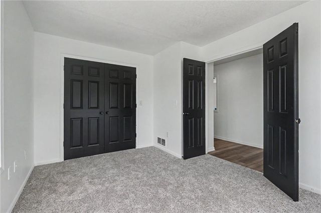 2032 S 47th Terrace, Kansas City, KS 66106