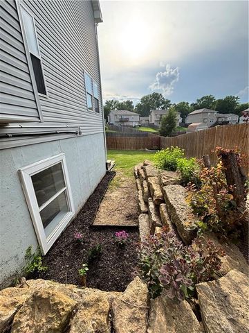 2032 S 47th Terrace, Kansas City, KS 66106