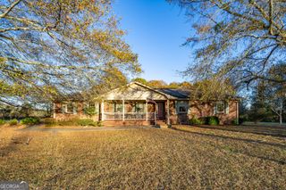 1526 N Cherokee Road, Social Circle, GA 30025