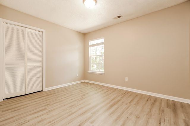 258 Trickle Drive, Summerville, SC 29483