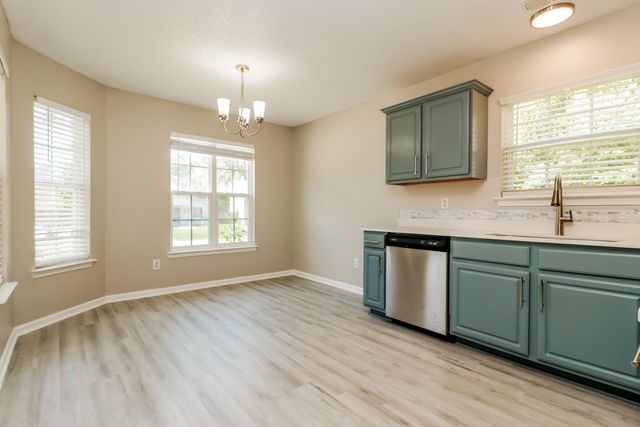 258 Trickle Drive, Summerville, SC 29483