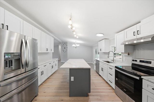 315 Highwood Drive, Campobello, SC 29322