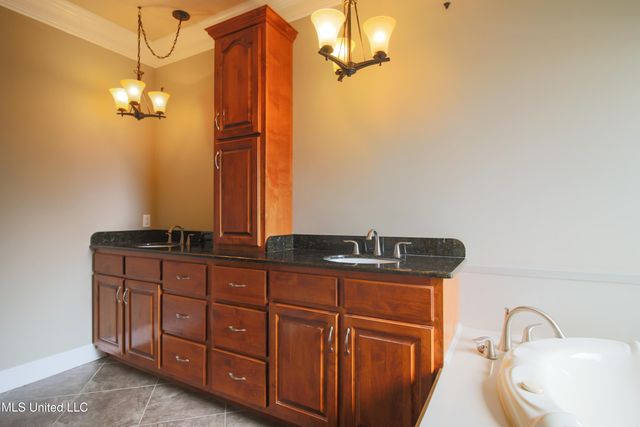 11999 Ol Oak Drive, Gulfport, MS 39503