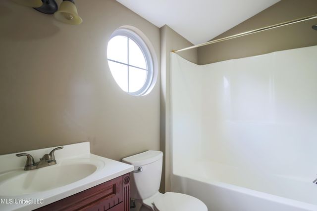 11999 Ol Oak Drive, Gulfport, MS 39503