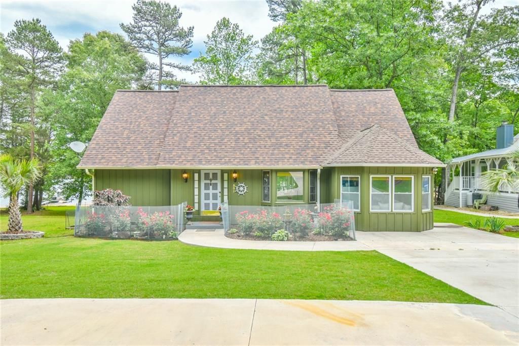 591 Rue Cezzan, Lavonia, GA 30553
