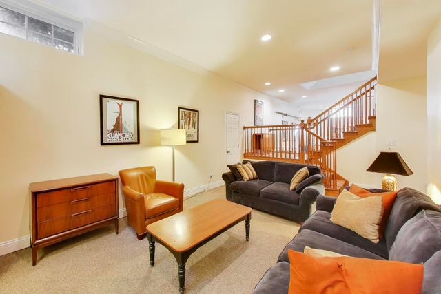 442 Malden Avenue, La Grange Park, IL 60526