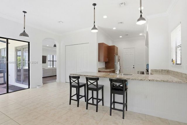 3296 NW 83rd Way, Cooper City, FL 33024