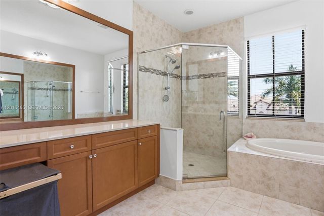 3296 NW 83rd Way, Cooper City, FL 33024