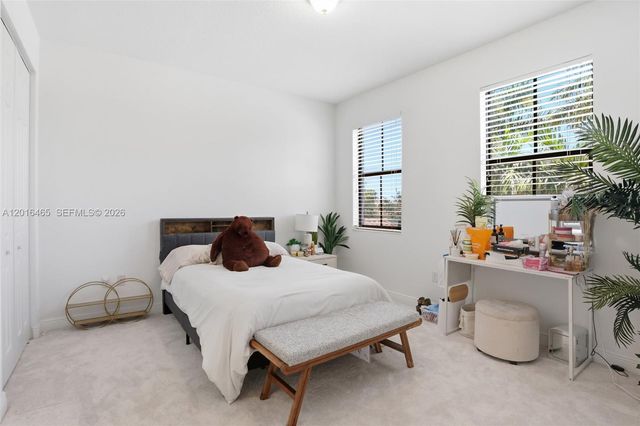 3296 NW 83rd Way, Cooper City, FL 33024