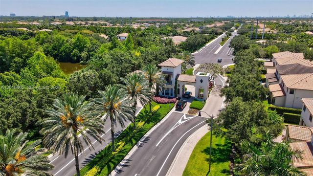 3296 NW 83rd Way, Cooper City, FL 33024