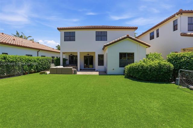 3296 NW 83rd Way, Cooper City, FL 33024