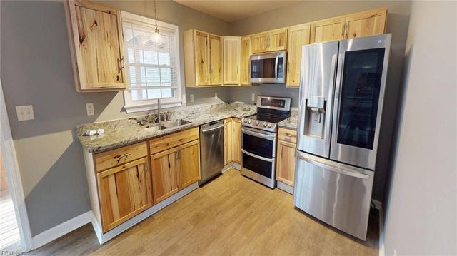 3764 Cappahosic RD, Gloucester, VA 23061