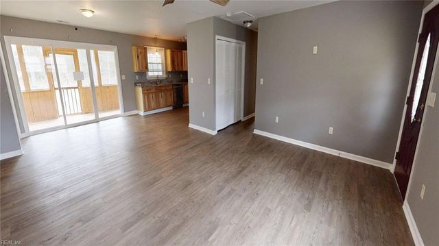 3764 Cappahosic RD, Gloucester, VA 23061