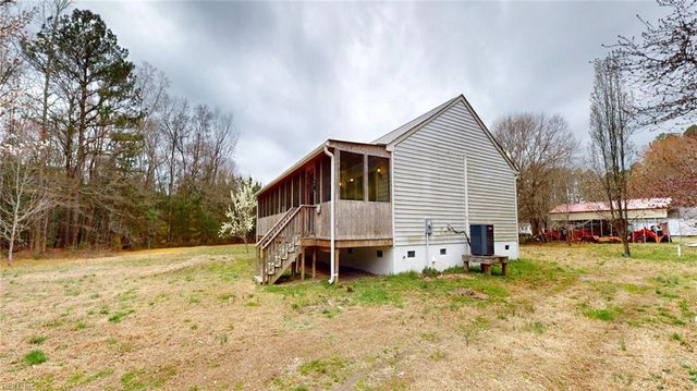 3764 Cappahosic RD, Gloucester, VA 23061