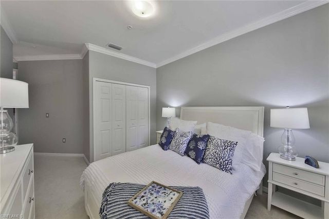 2215 Arielle DR 1203, Naples, FL 34109