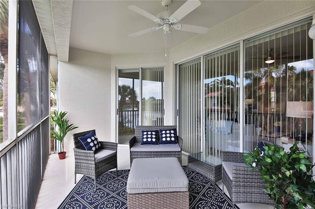 2215 Arielle DR 1203, Naples, FL 34109