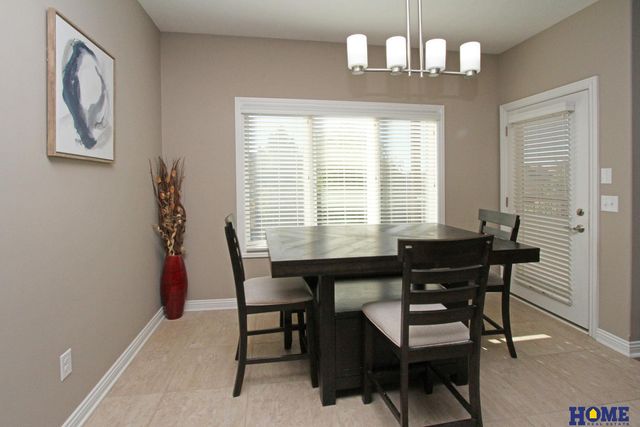 2953 Forest Avenue, Lincoln, NE 68516