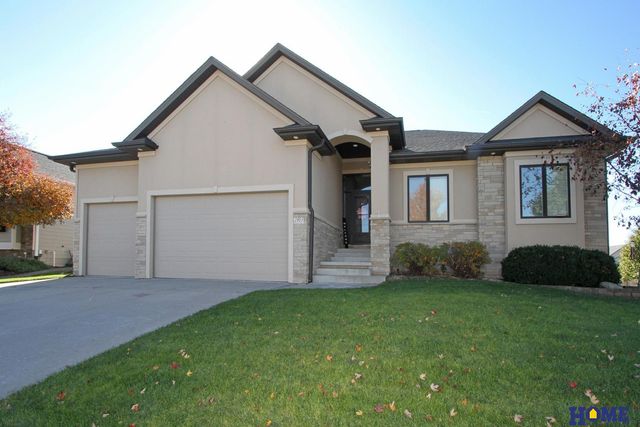 2953 Forest Avenue, Lincoln, NE 68516