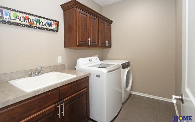 2953 Forest Avenue, Lincoln, NE 68516