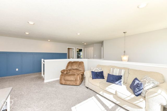3232 S Cordell Road, New Palestine, IN 46163